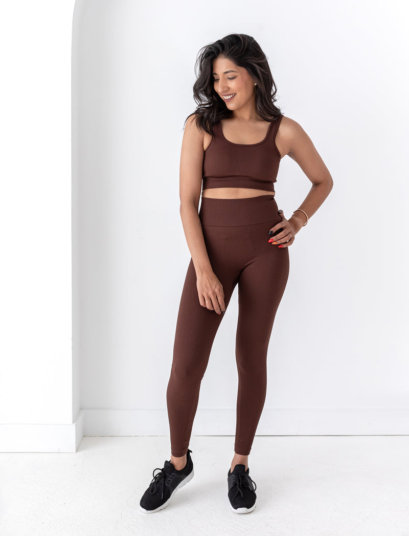 LADIES SEAMLESS RIB SPORTS CROP