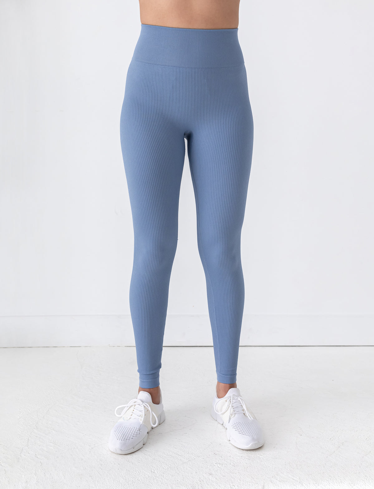 LADIES SEAMLESS RIB LEGGING