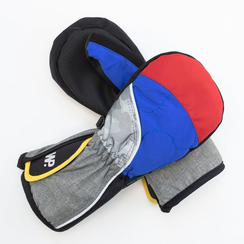 Little Boy's Color Block Grey Reflective Mittens