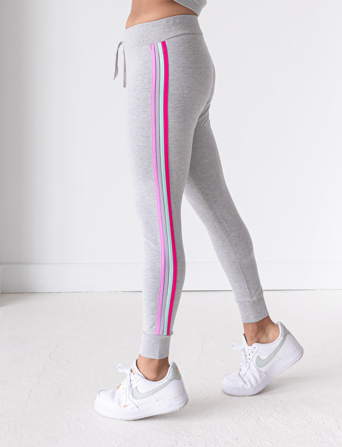 LADIES LIVE IN JOGGERS W/ RAINBOW STRIPE