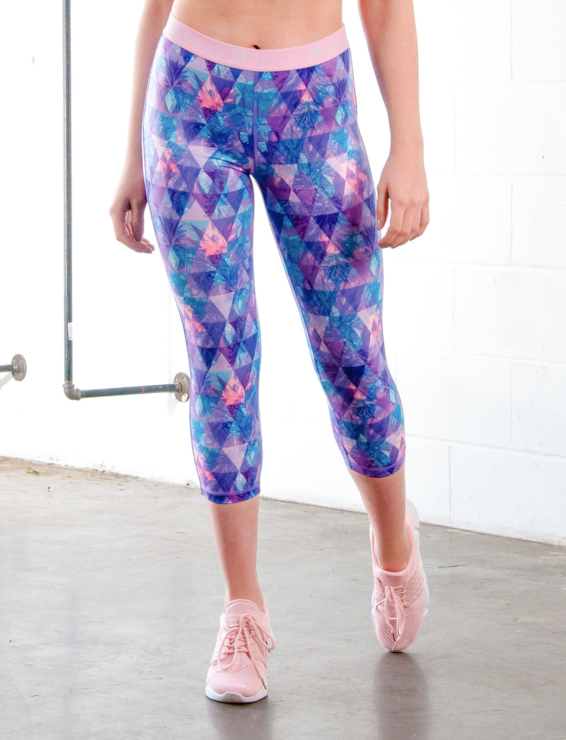 LADIES PERFECTLY PINEAPPLE CAPRI LEGGING