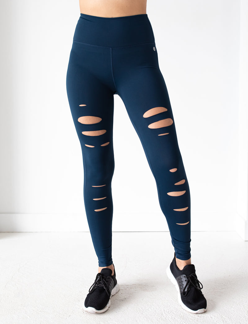 LADIES DISTRESSED LEGGING