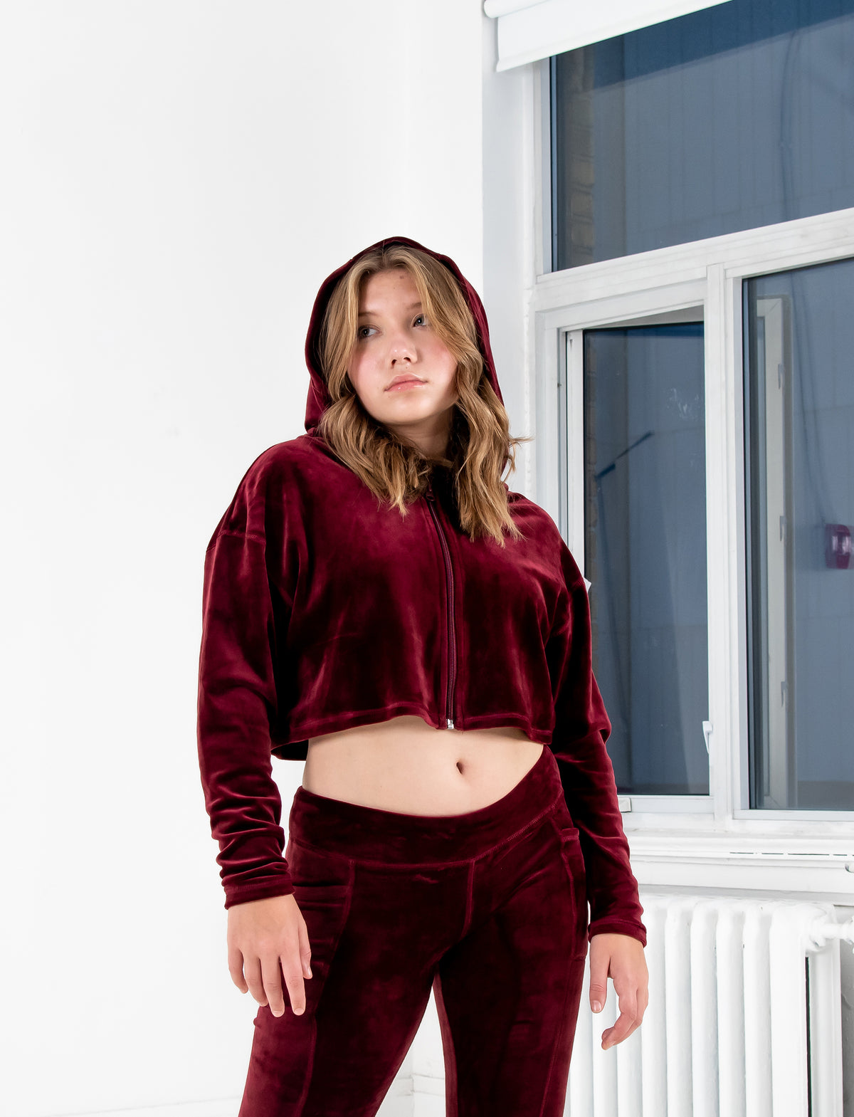 GIRLS STRETCH VELVET ZIP FRONT HOODY