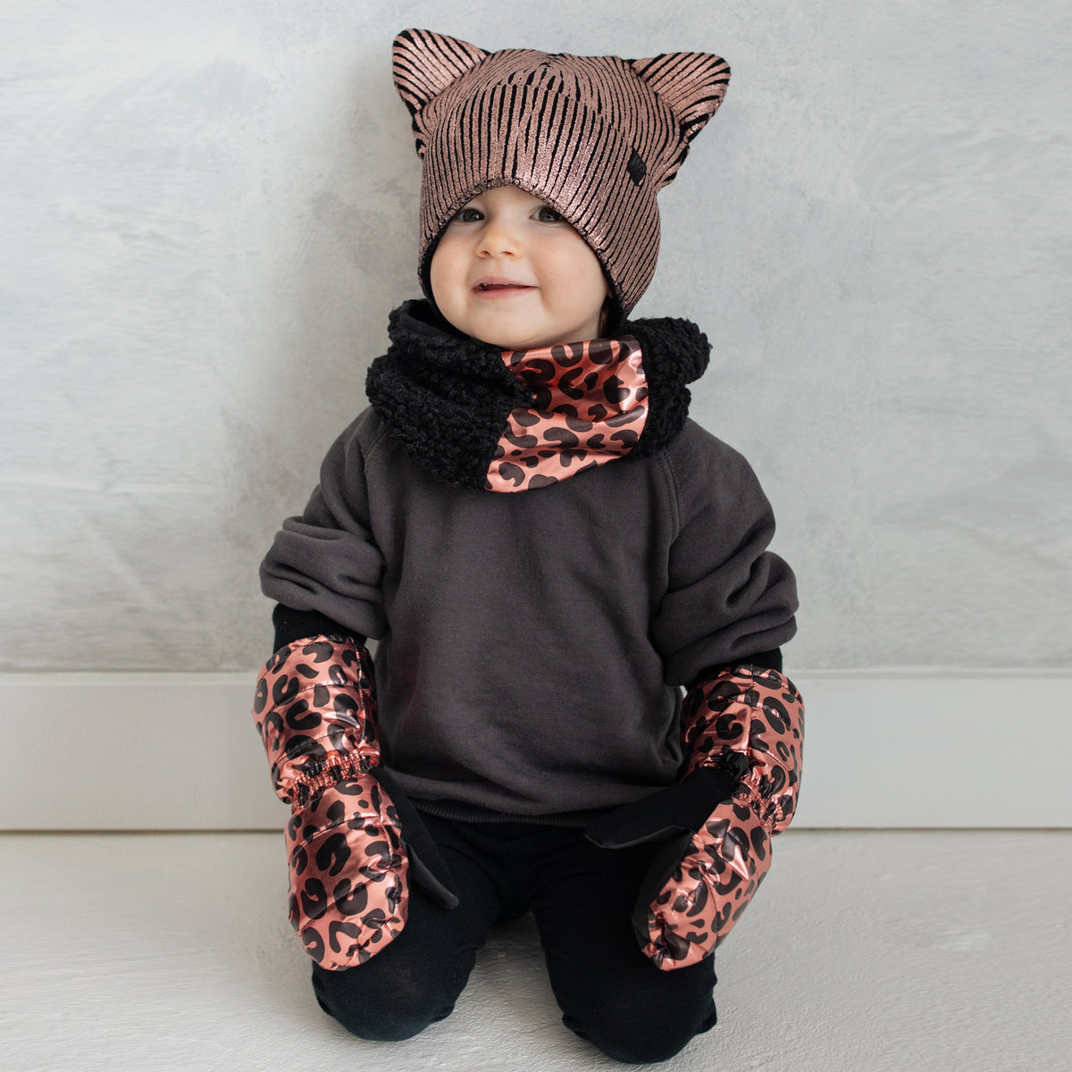 Little Girl's Rose Gold Leopard Mittens